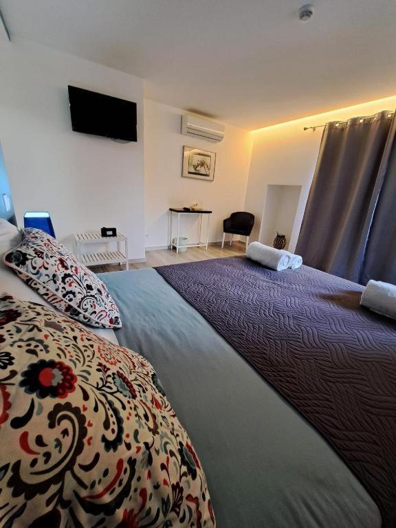 Olhos D' Agua Hotel อัลกาเนนา ภายนอก รูปภาพ